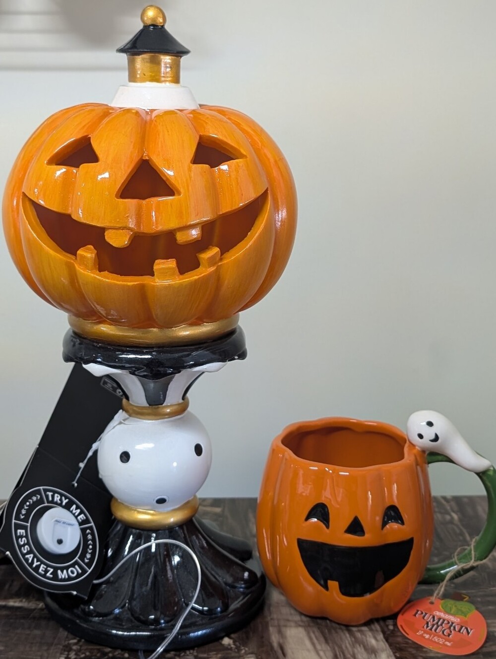 Hallow Home Whimsically Spooky LED Light Up Pumpkin On Pedestal Figurine 🎃 - Picture 9 of 13